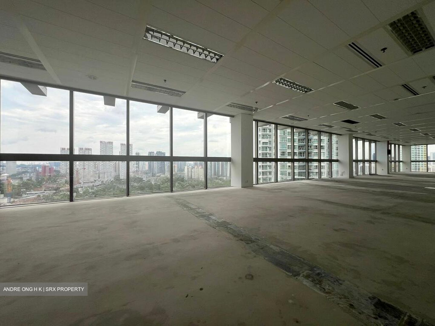 Central Plaza (D3), Office #520465531